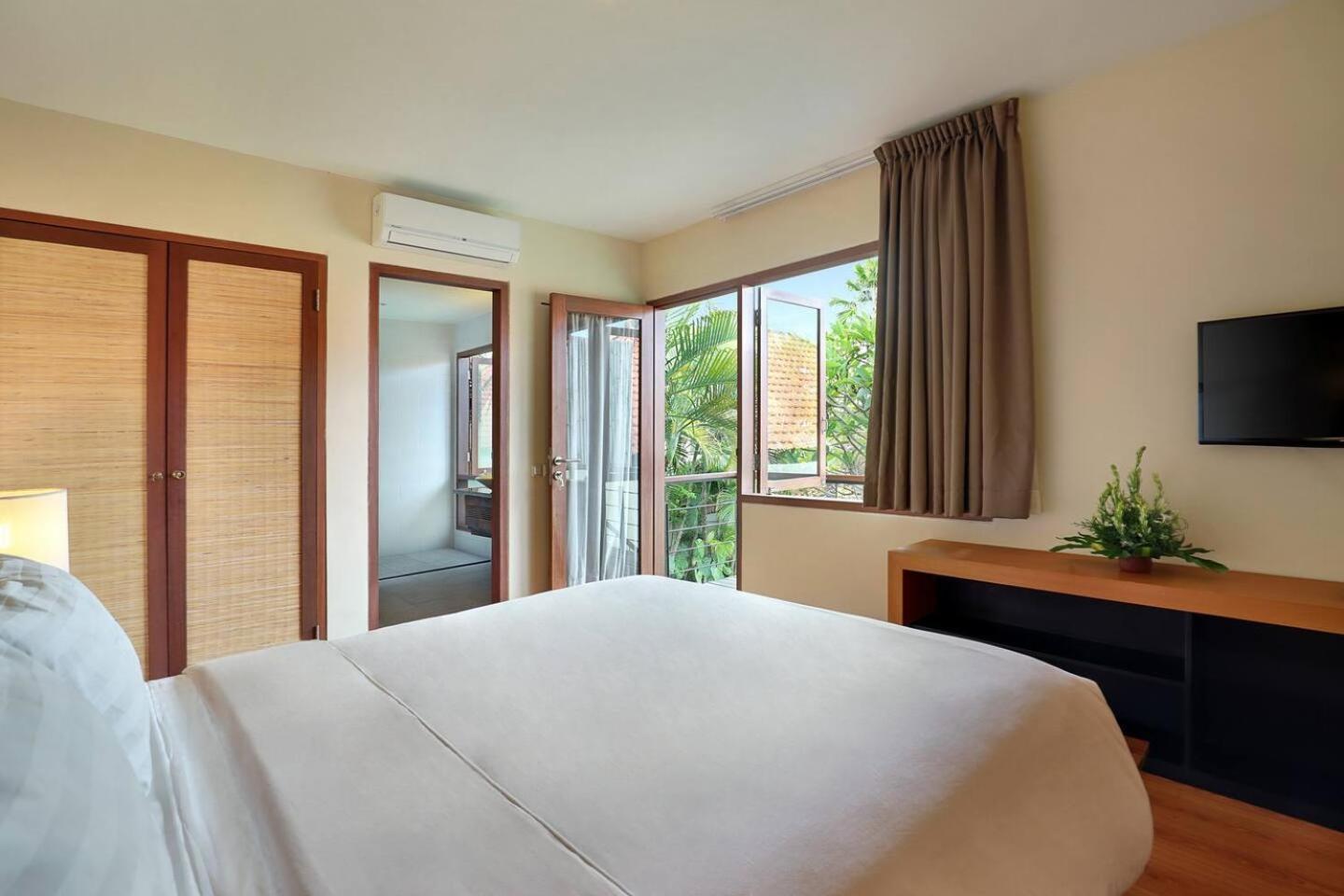 Super Value 4 Bedroom, Walk To Bintang Supermarket Seminyak  Luaran gambar