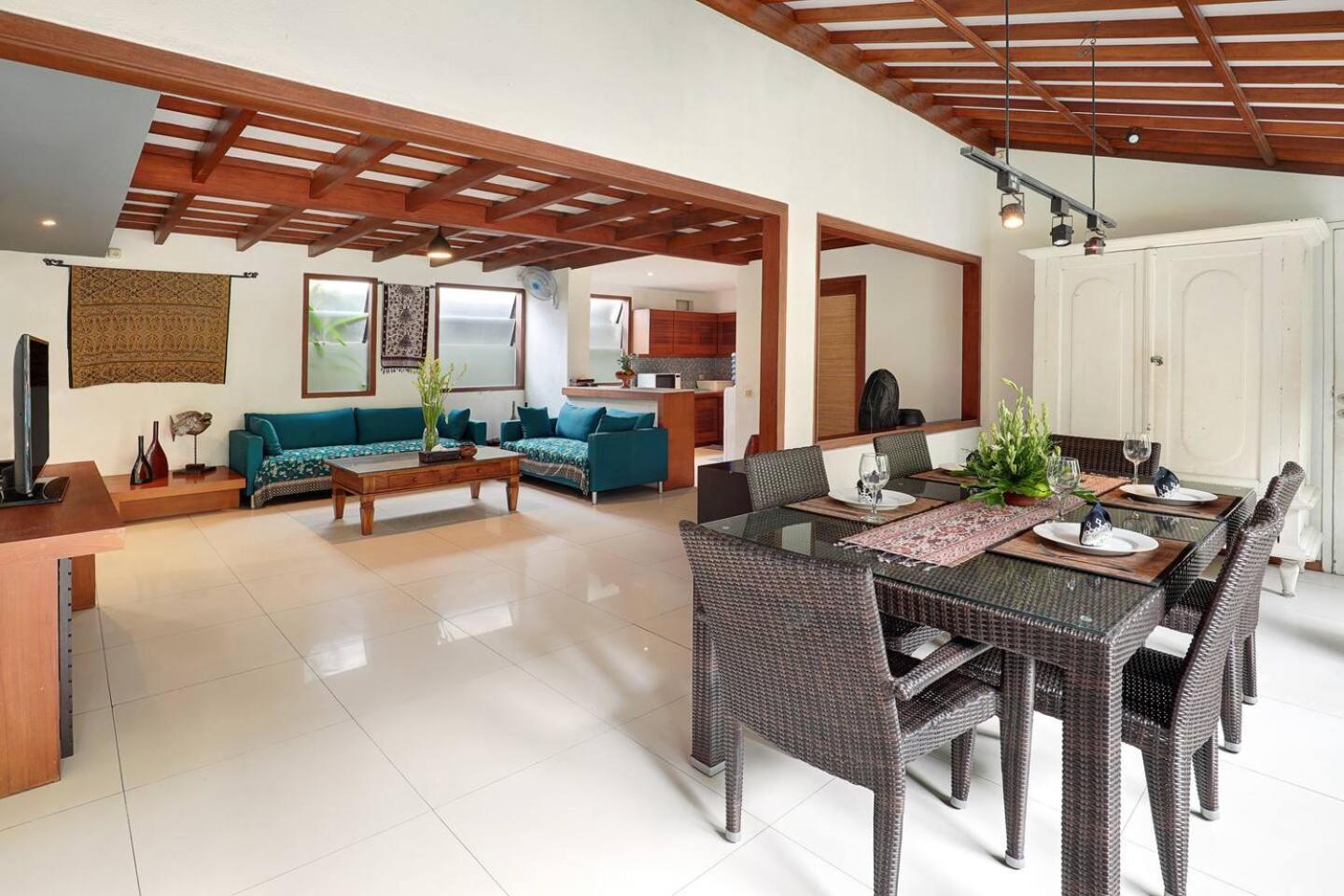 Super Value 4 Bedroom, Walk To Bintang Supermarket Seminyak  Luaran gambar